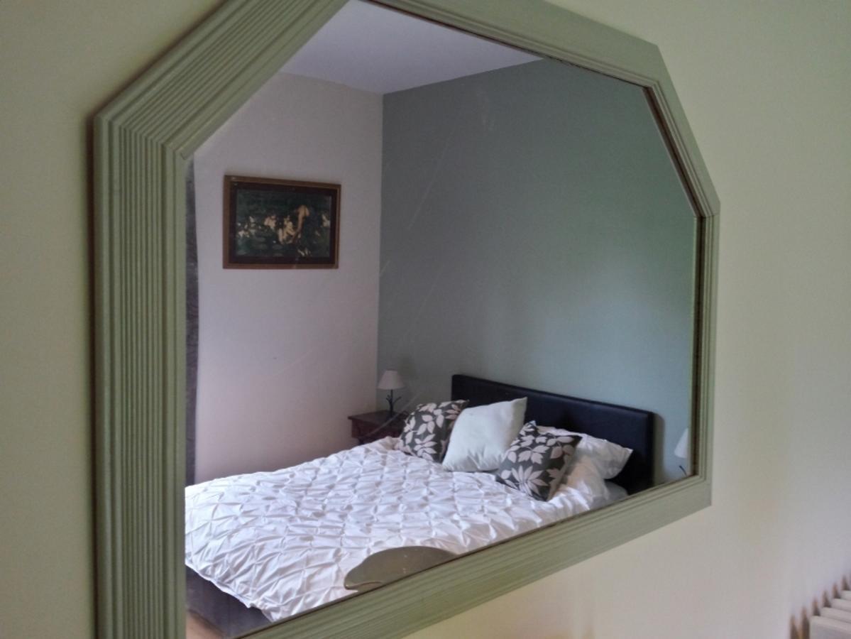 13 Bees Bed & Breakfast กงโฟลองส์ ภายนอก รูปภาพ